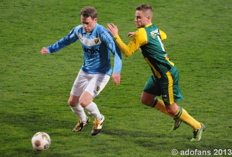 Competitie wedstrijd ADO Den Haag - VVV-Venlo  eindstand 1-1