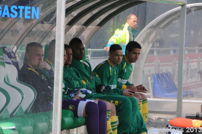 wedstrijd foto  PEC Zwolle- ADO Den Haag 12 mei 2013