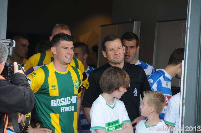 wedstrijd foto  PEC Zwolle- ADO Den Haag 12 mei 2013