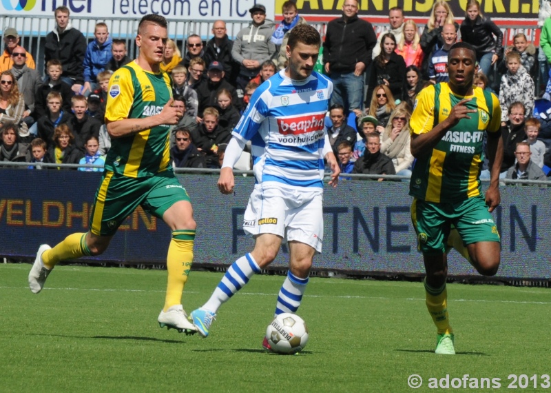 wedstrijd foto  PEC Zwolle- ADO Den Haag 12 mei 2013