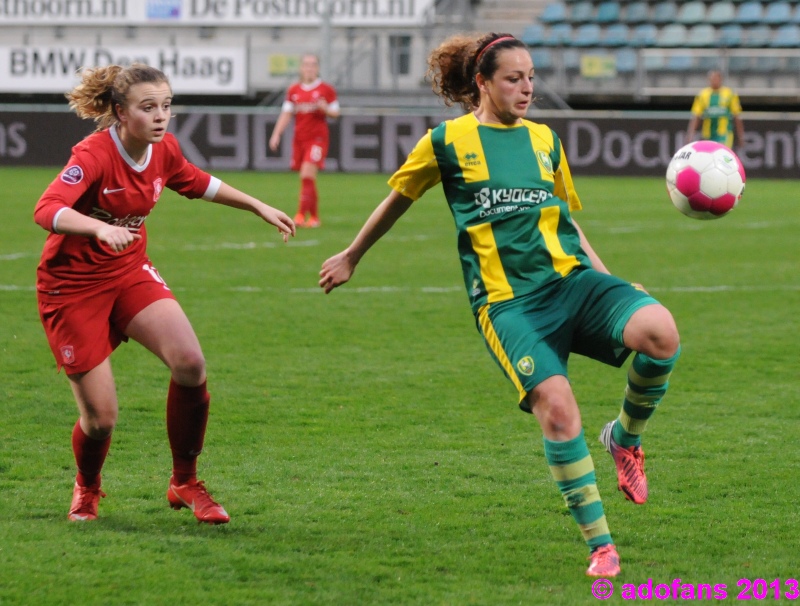 Vrouwenvoetbal: verslag en foto`s ADO Den Haag - FC Twente