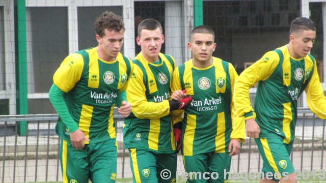 fotoverslag ADO Den Haag B2 Ajax B2 eindstand 4-1