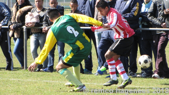 Foto's ADO Den Haag- FC Den Haag B1