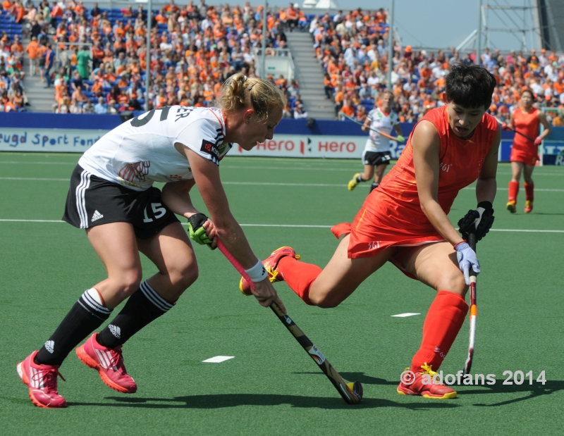 Sfeerimpressie eerste  wedstrijddagen RABO WK Hockey in Kyocera Stadion