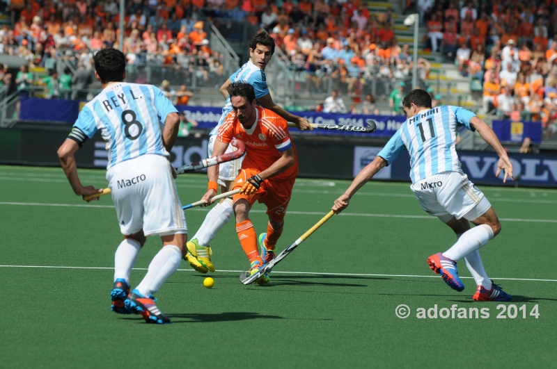 Sfeerimpressie eerste  wedstrijddagen RABO WK Hockey in Kyocera Stadion