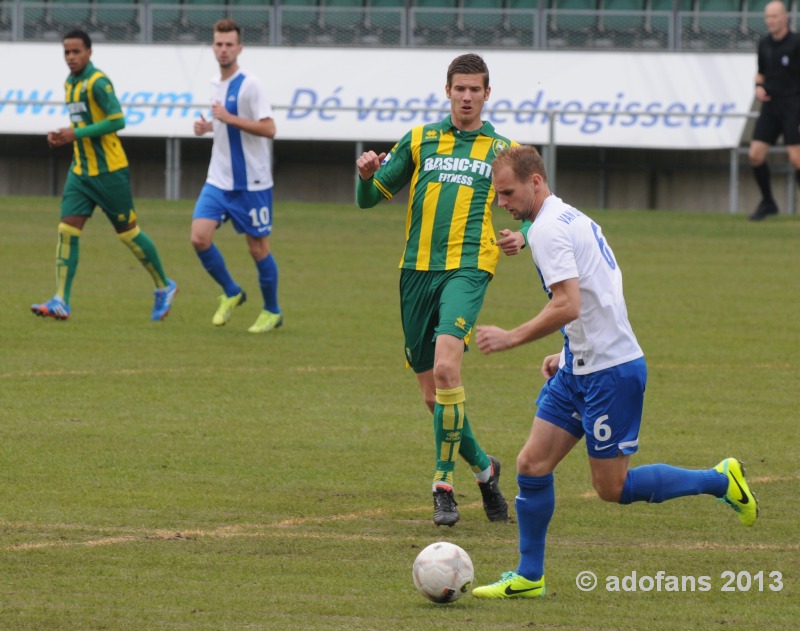 EREDIVIsie wedstrijd ADO Den Haag -Vitesse Arnhem 2 oktober 2013 