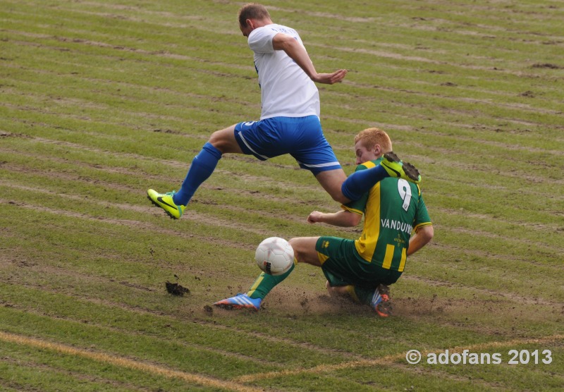 EREDIVIsie wedstrijd ADO Den Haag -Vitesse Arnhem 2 oktober 2013 