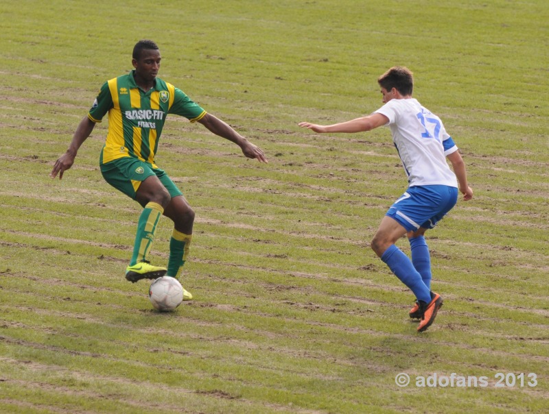 EREDIVIsie wedstrijd ADO Den Haag -Vitesse Arnhem 2 oktober 2013 