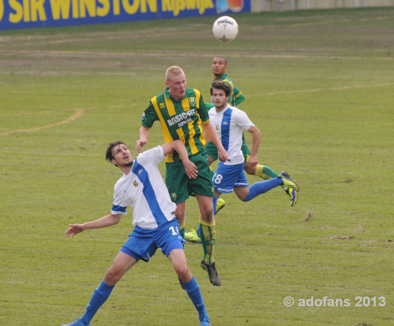 EREDIVIsie wedstrijd ADO Den Haag -Vitesse Arnhem 2 oktober 2013 