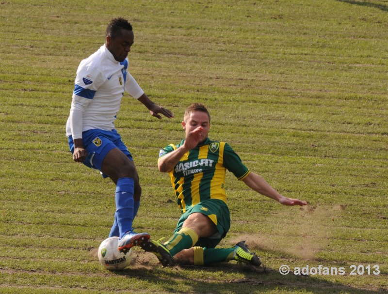 EREDIVIsie wedstrijd ADO Den Haag -Vitesse Arnhem 2 oktober 2013 