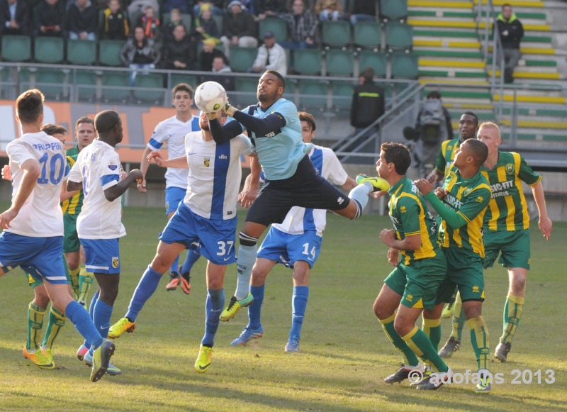 EREDIVIsie wedstrijd ADO Den Haag -Vitesse Arnhem 2 oktober 2013 