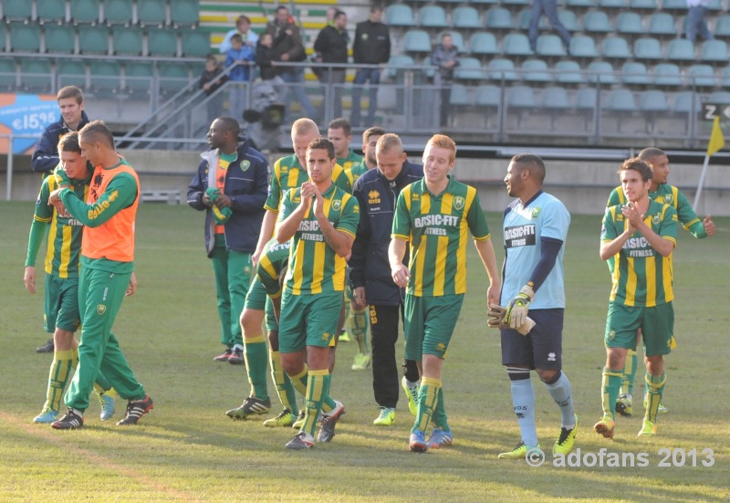 EREDIVIsie wedstrijd ADO Den Haag -Vitesse Arnhem 2 oktober 2013 