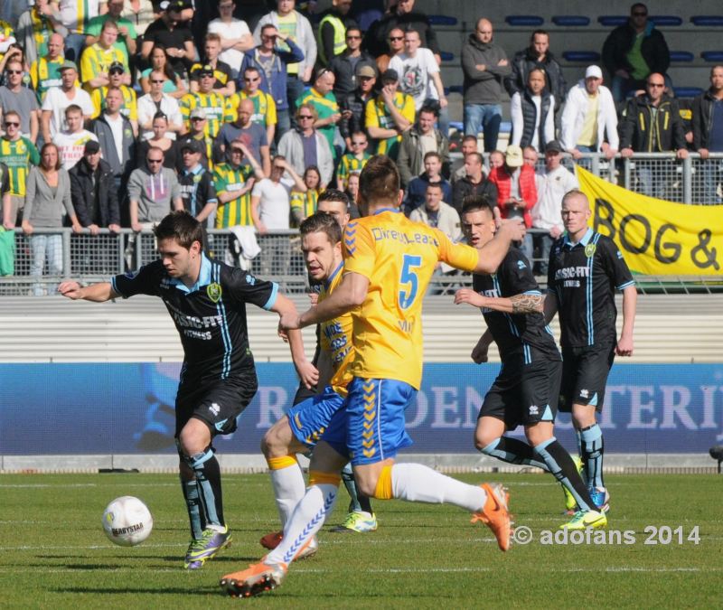 Foto's RKC Waalwijk - ADO Den Haag: 1-1