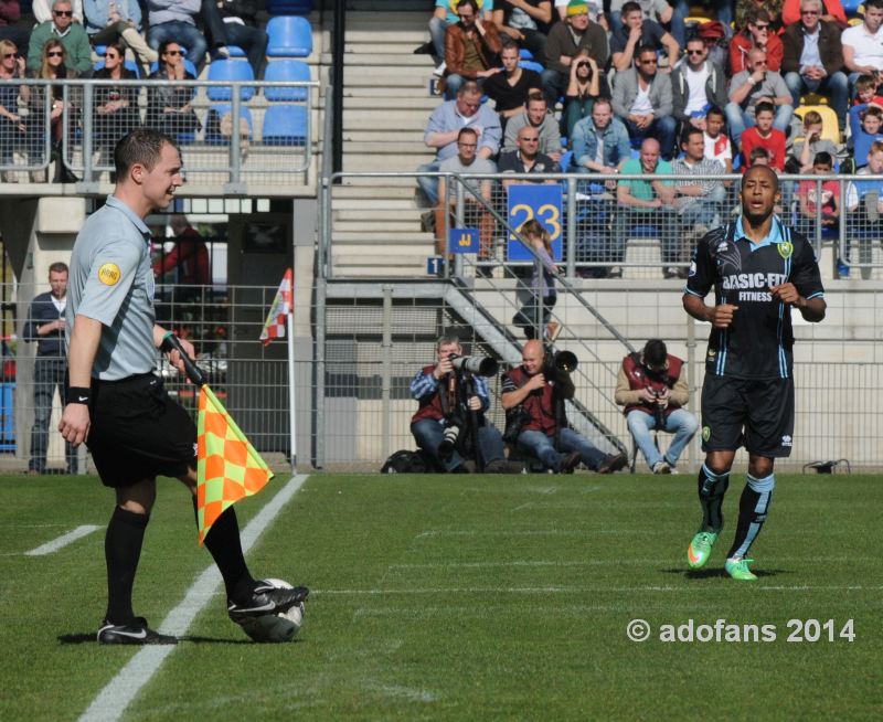 Foto's RKC Waalwijk - ADO Den Haag: 1-1