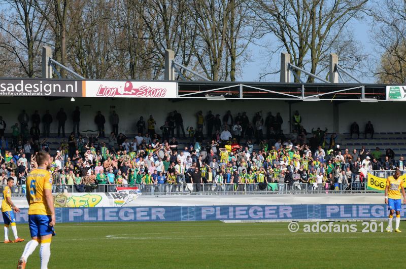 Foto's RKC Waalwijk - ADO Den Haag: 1-1