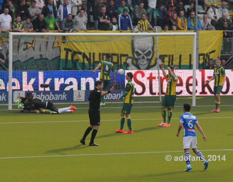 fotos ADO Den Haag - PEC Zwolle