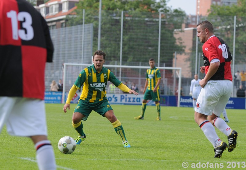 ADo Den Haag wint met 0-10 van laakkwartier