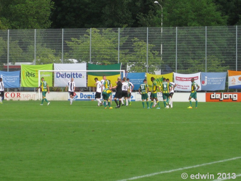 Fotos en video oefenwedstrijd ADO Den Haag - OFI Kreta (1-0)