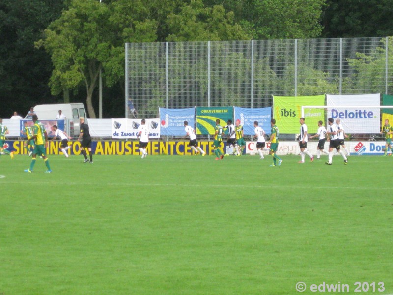 Fotos en video oefenwedstrijd ADO Den Haag - OFI Kreta (1-0)