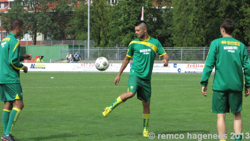 Fotos en video oefenwedstrijd ADO Den Haag - OFI Kreta (1-0)