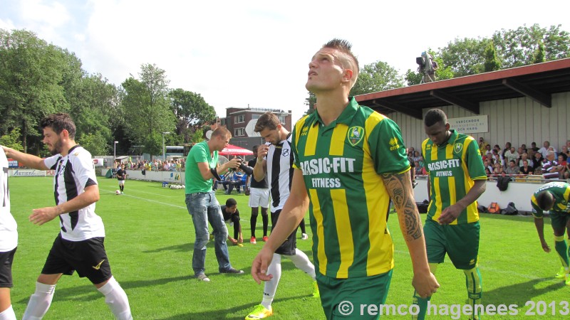 Fotos en video oefenwedstrijd ADO Den Haag - OFI Kreta (1-0)
