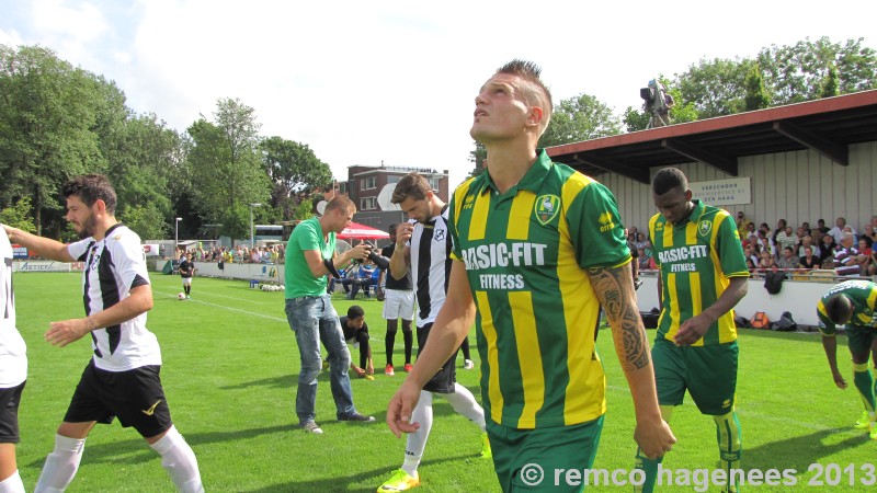 Fotos en video oefenwedstrijd ADO Den Haag - OFI Kreta (1-0)