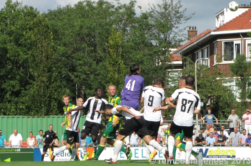 Fotos en video oefenwedstrijd ADO Den Haag - OFI Kreta (1-0)