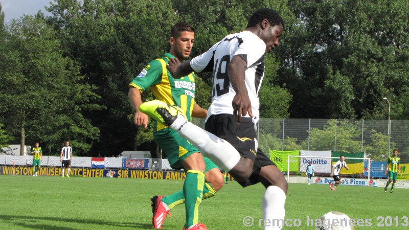 Fotos en video oefenwedstrijd ADO Den Haag - OFI Kreta (1-0)