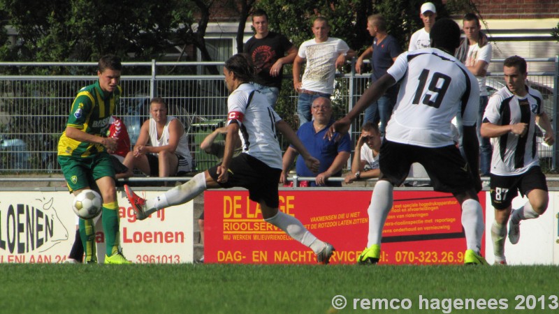 Fotos en video oefenwedstrijd ADO Den Haag - OFI Kreta (1-0)