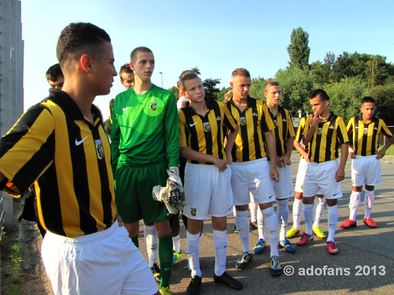 1314-com01-ado den haag B1-vittesse B1