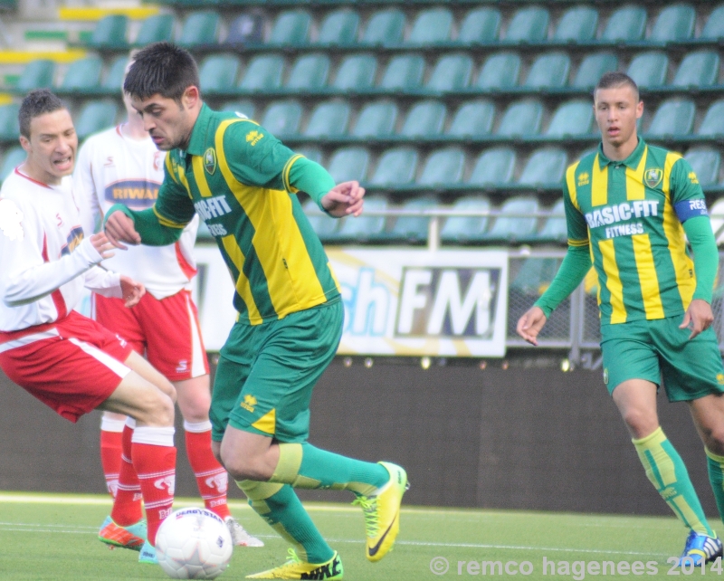 Beloftencompetitie: ADO Den Haag onterecht gelijk tegen FC Dordrecht (3-3)