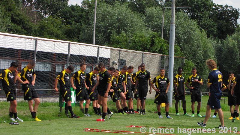 eerste training ADO Den Haag jeugdopleiding voor seizoen 2013-2014