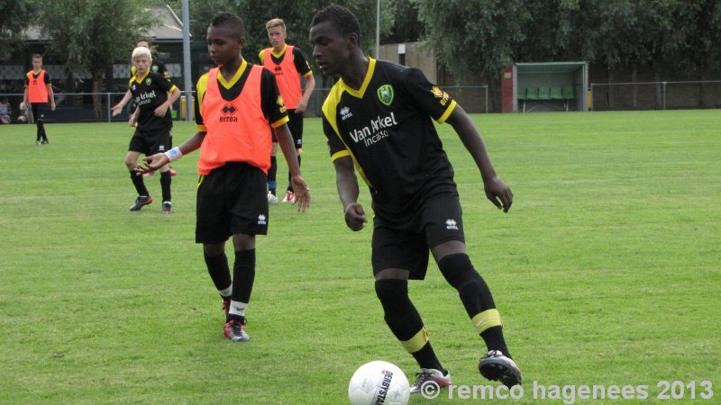 eerste training ADO Den Haag jeugdopleiding voor seizoen 2013-2014