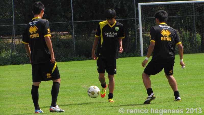 Japanse Jeugdspelers op proef bij ADO Den Haag