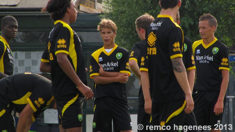 Japanse Jeugdspelers op proef bij ADO Den Haag