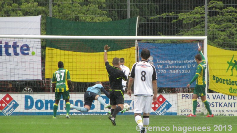 Foto's oefenwedstrijd Beloften ADO Den Haag - Beloften NAC Breda