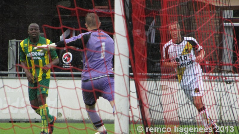 Foto's oefenwedstrijd Beloften ADO Den Haag - Beloften NAC Breda