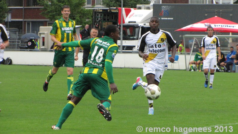 Foto's oefenwedstrijd Beloften ADO Den Haag - Beloften NAC Breda