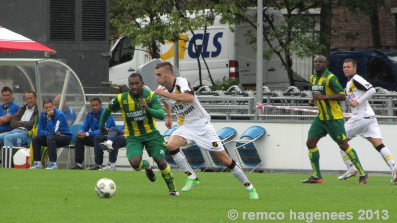 Foto's oefenwedstrijd Beloften ADO Den Haag - Beloften NAC Breda