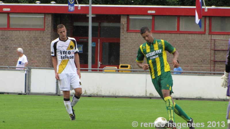 Foto's oefenwedstrijd Beloften ADO Den Haag - Beloften NAC Breda