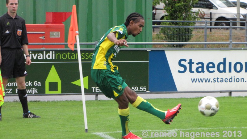 Foto's oefenwedstrijd Beloften ADO Den Haag - Beloften NAC Breda