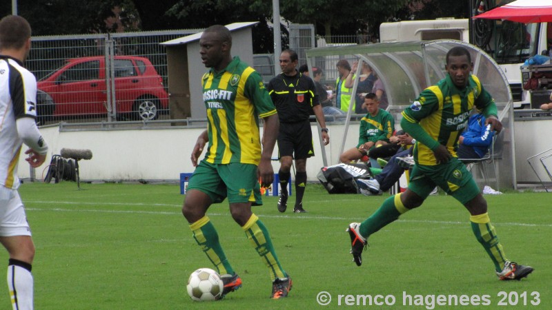 Foto's oefenwedstrijd Beloften ADO Den Haag - Beloften NAC Breda