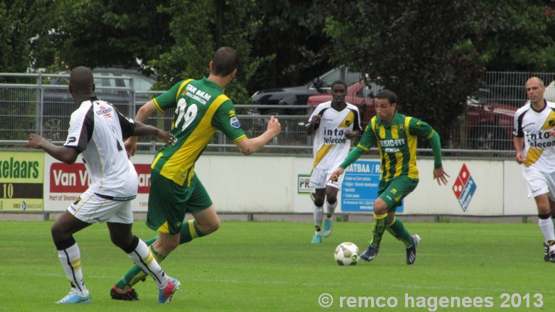 Foto's oefenwedstrijd Beloften ADO Den Haag - Beloften NAC Breda