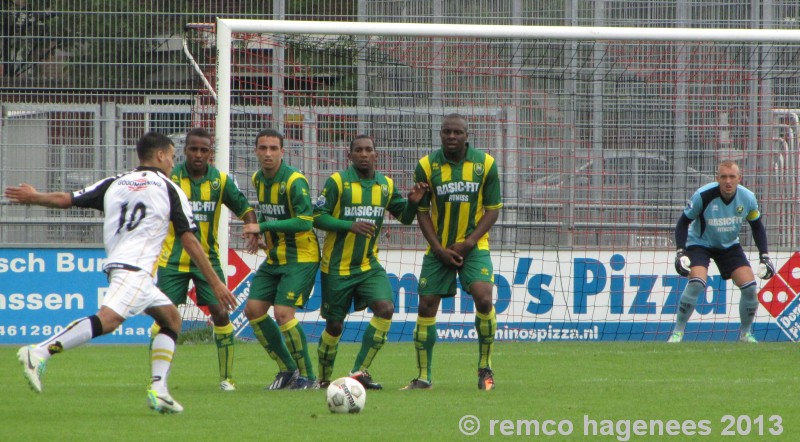 Foto's oefenwedstrijd Beloften ADO Den Haag - Beloften NAC Breda