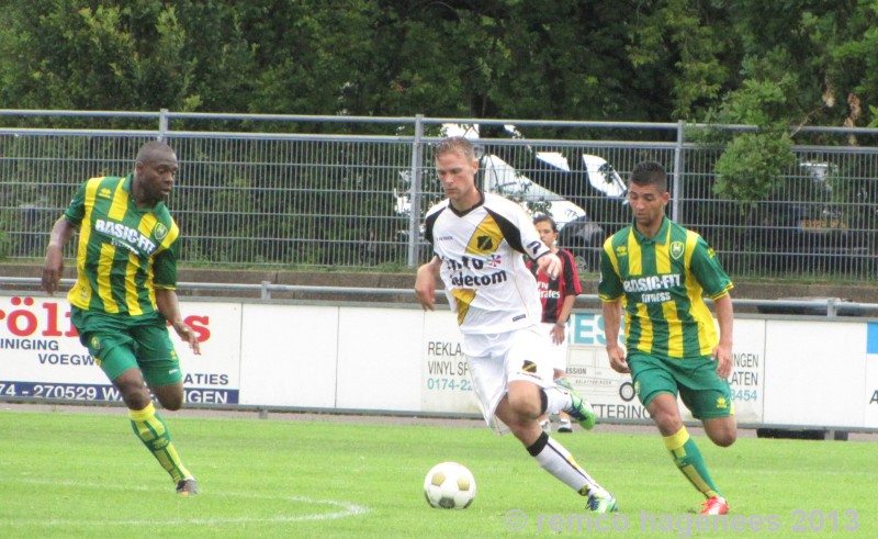 Foto's oefenwedstrijd Beloften ADO Den Haag - Beloften NAC Breda
