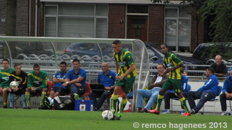 Foto's oefenwedstrijd Beloften ADO Den Haag - Beloften NAC Breda