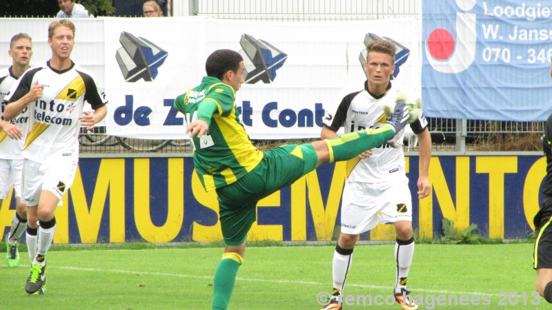 Foto's oefenwedstrijd Beloften ADO Den Haag - Beloften NAC Breda