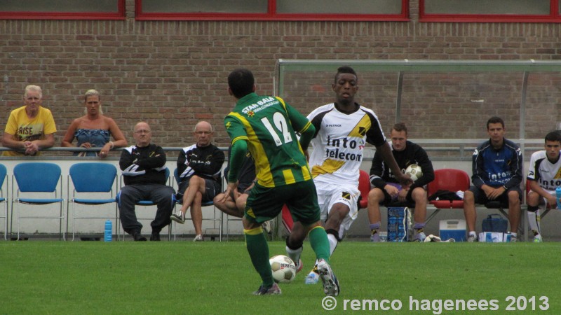 Foto's oefenwedstrijd Beloften ADO Den Haag - Beloften NAC Breda