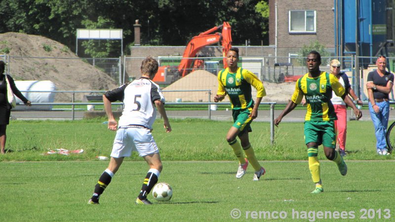 oefenwedstrijd ADO Den Haag A1 - NAC A1  Nikita Kovalonoks