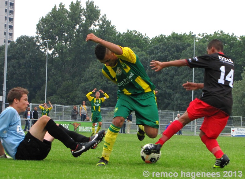 Foto's jeugdopleidingen ADO Den Haag 24-08-2013